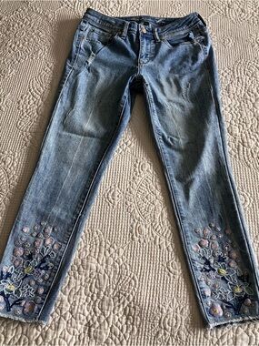 Seven7 Light Blue Skinny Jeans with Floral Embroidered Hems